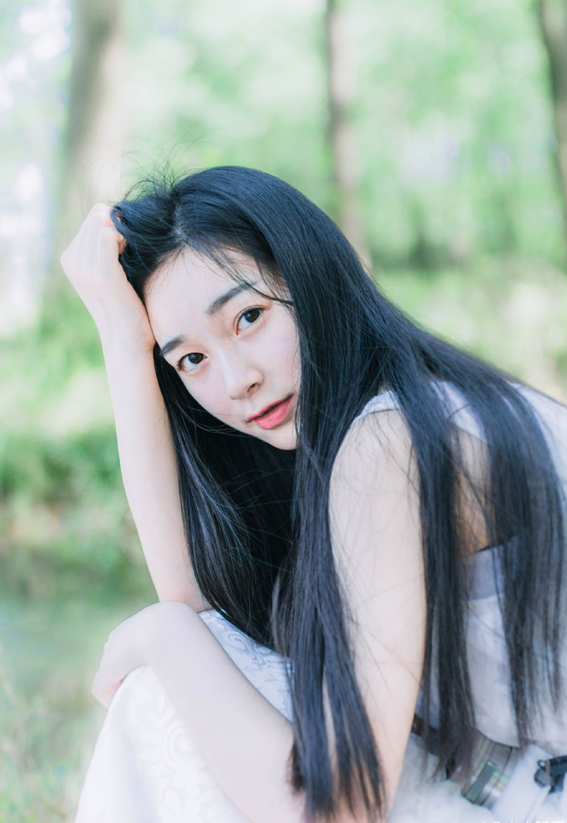 “什么意思？”魏延不解的看向庞统，信的内容他已经看过了，站在旁观者的角度来讲，刘璝被算计了，只是他不明白，为什么要大费周章的等这一出，在这种事情上，他的反应还是慢了半拍。